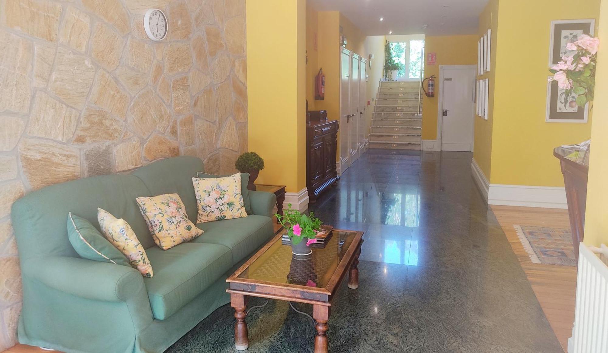 Hotel Suite Miono Castro Urdiales Eksteriør billede
